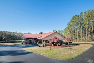 1763 Narrow Rd, Jay, FL 32565