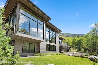 552 Mountain Laurel Dr, Aspen, CO 81611