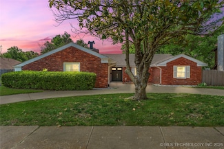 7532 E 55th Place, Tulsa, OK 74145