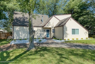 15 Wilbur Dr, Allentown, NJ 08501