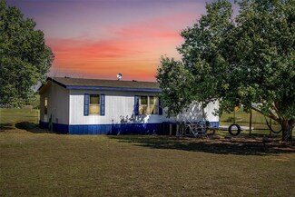 7752 Briar Rd, Azle, TX 76020