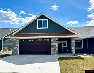 925 925 Tranquility Path, Mankato, MN 56001