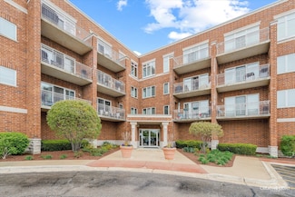 515 Main St Unit 402, West Chicago, IL 60185