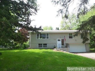 2565 Bobolink Rd, Long Lake, MN 55356