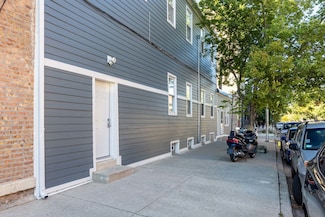 1900 S Throop St Unit 9, Chicago, IL 60608