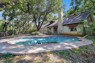 3604 Lynnwood Dr, Arlington, TX 76013