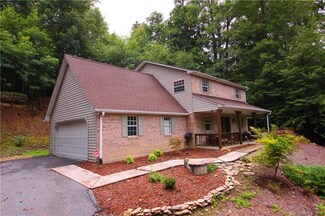804 Summit Farm Ln, Hendersonville, NC 28739
