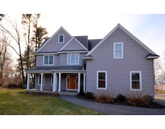 44 Owen Dr, Amherst, MA 01002