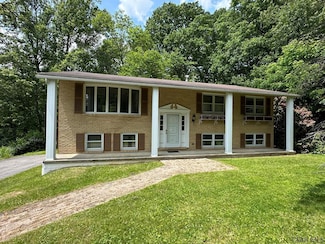 323 Westgate Dr, Johnstown, PA 15905