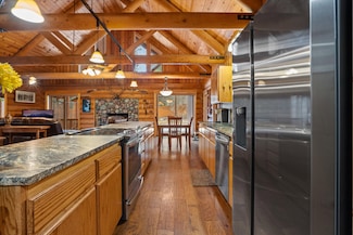 32 Peaceful Ct, Bigfork, MT 59911