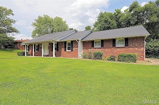 1510 Amblewood Dr, Cape Girardeau, MO 63701