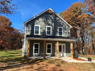384 Mimosa Ln, Rustburg, VA 24588