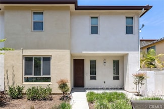 12016 Fairmont Ct, Hawthorne, CA 90250