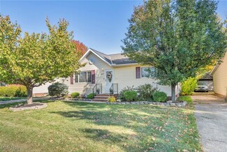 837 Charles St, Willowick, OH 44095