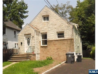 209 2nd St, Englewood, NJ 07631
