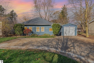 1435 E Broadway St, Mount Pleasant, MI 48858