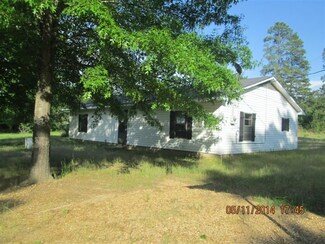 3261 Columbia Rd, Magnolia, AR 71753