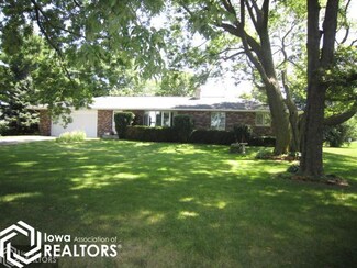 304 N 5th St, Ollie, IA 52576