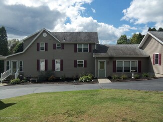 310 Lockville Rd, Pittston, PA 18643
