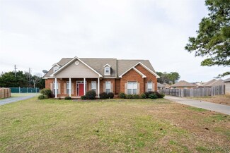 39 Joshua Cir, Elmore, AL 36025