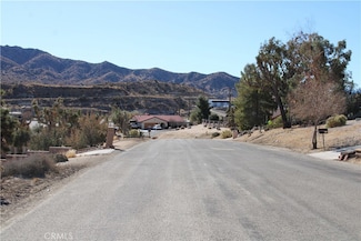 7615 Ventura Ave, Yucca Valley, CA 92284