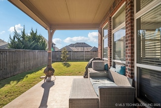 3309 W Knoxville St, Broken Arrow, OK 74012