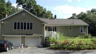 632 State St, Hanson, MA 02341