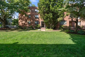 57 Harvard Ave Unit 1, Brookline, MA 02446
