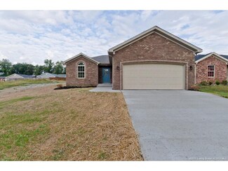 827 Twin Oaks Dr, Henryville, IN 47126