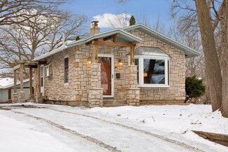 2748 Hampshire Ave S, Saint Louis Park, MN 55426