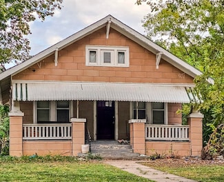 145 S 10th St, Salina, KS 67401