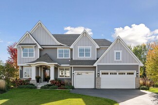 9185 Eagle Ridge Rd, Chanhassen, MN 55317