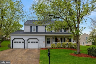 303 Helen Ct, Sterling, VA 20164