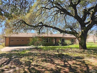 12741 Santa Piedro St, Lillian, AL 36549