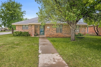 5901 Hampton Dr, Amarillo, TX 79109