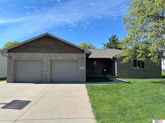 205 Hickory St, Seward, NE 68434