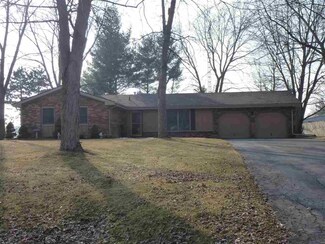 512 Raleigh Rd, Galveston, IN 46932