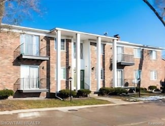 39417 Van Dyke Ave Unit 602, Sterling Heights, MI 48313