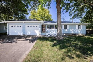 216 Ross Ct, Rossville, KS 66533