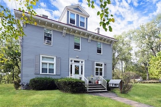 7733 Oak St, Pittsburgh, PA 15237