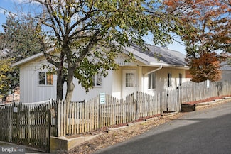 7523 B St, Chesapeake Beach, MD 20732