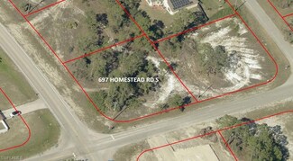 697 Homestead Rd S, Lehigh Acres, FL 33974