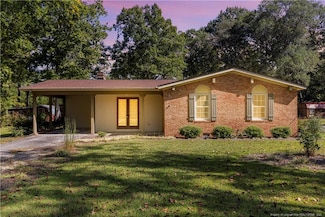 712 W J St, Erwin, NC 28339