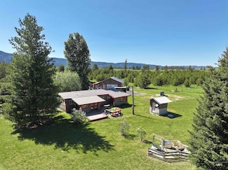22 Flemming Ln, McCall, ID 83638