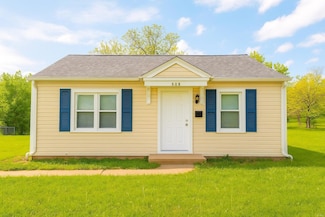 508 Cherry St, Warrenton, MO 63383