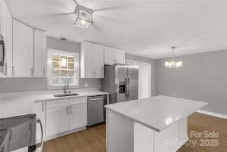 2220 Ross Cauthen Rd, Lancaster, SC 29720