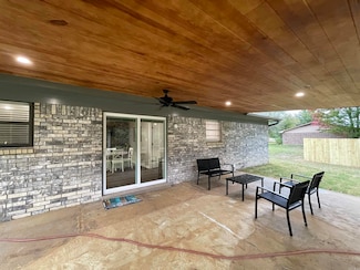 6503 Chaparral St, Texarkana, TX 75503