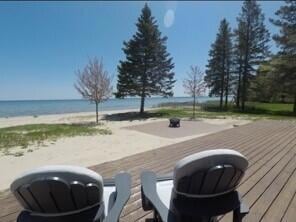 16098 Glen Eagle Ln, Millersburg, MI 49759