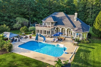 6003 Nichols Ln, Johnstown, OH 43031