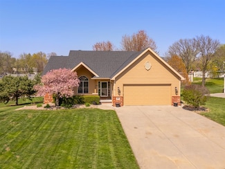 201 Orange St, Tabor, IA 51653